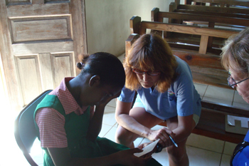Performing an eye exam